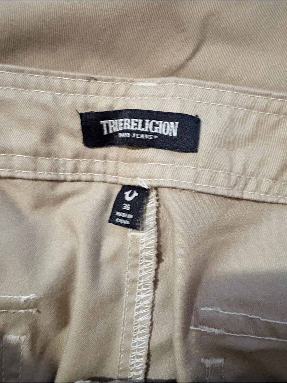 NWOT True Religion Men's Tan Cargo Pants - Classic Utility NEVER WORN